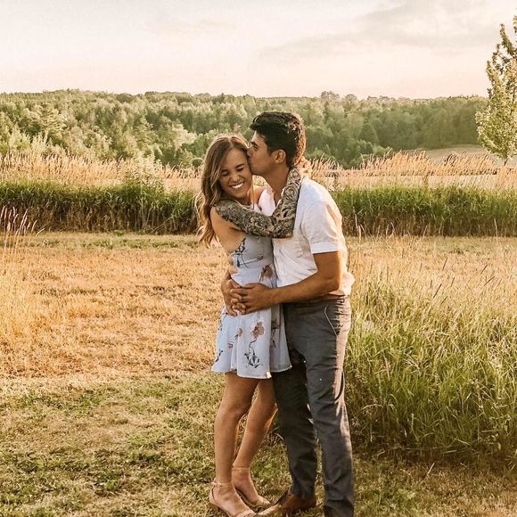 Meet your Posher, Ashley - Picture 1 of 1